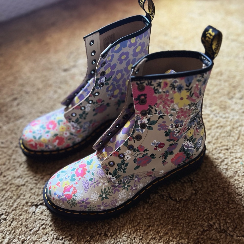 Dr. Martens Cream Leather Combat Boots